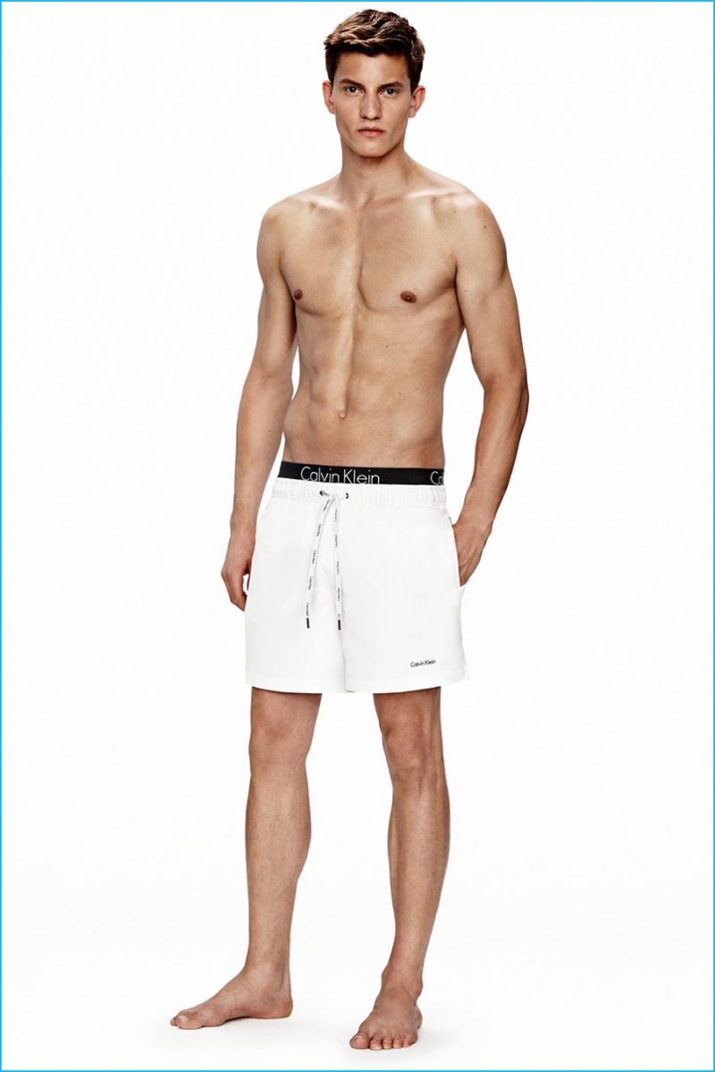 Calvin-Klein-Swimwear-2016-Men-012-800x1199