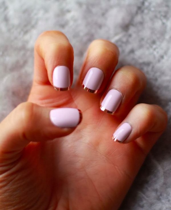 47-Generous-French-Manicure